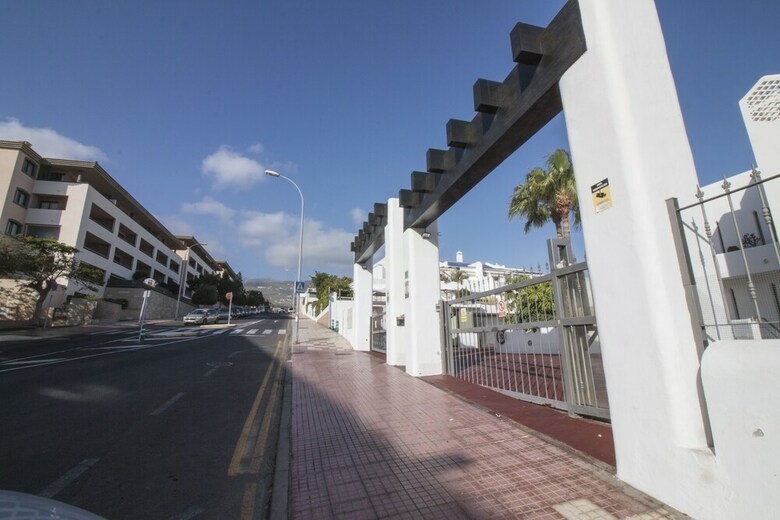 Apartamentos Espacios Blanco Adeje Paradise