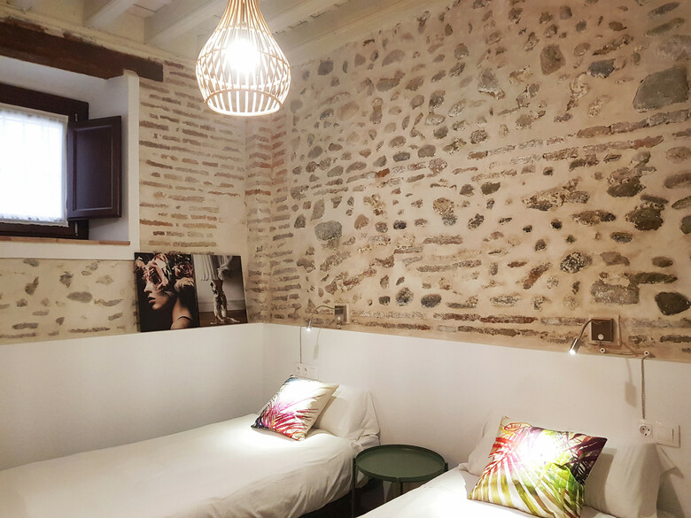 Apartamentos Boutique Granada Albaic�n 3000v