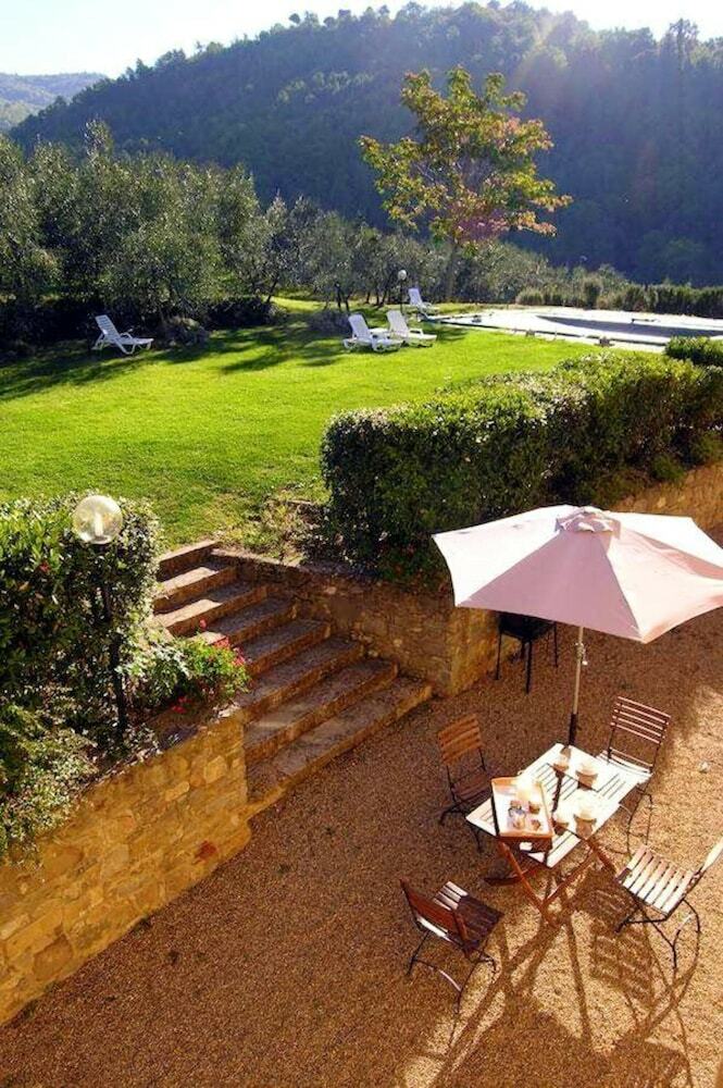 Apartment With One Bedroom In Castelfranco Piandisc�, With Pool Access