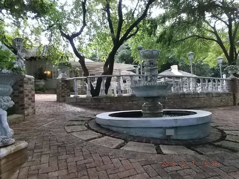 Hotel Arcadia Guesthouse & Restaurant