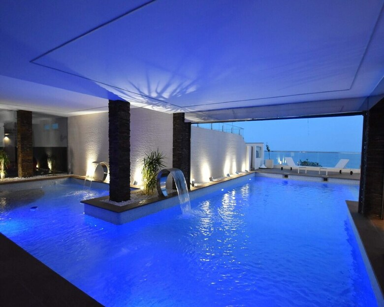 Villa Gaud� Vilanova House