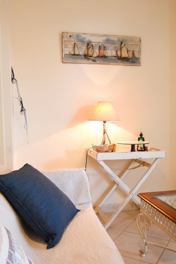 Areos Galaxy Apartments With Beach View
