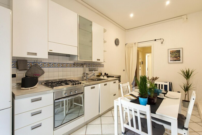 Redseven Rome Apartment