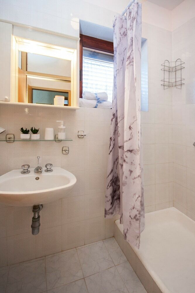 Hotel Apartments & Rooms Mikelin