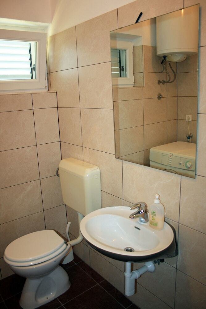 Apartments Anita Vodice