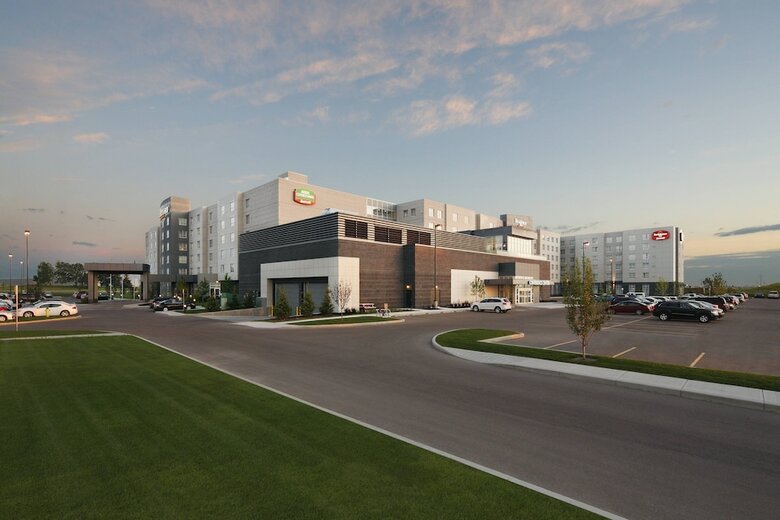 Hotel Courtyard By Marriott Calgary Airport