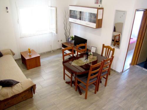 Apartments Klanac