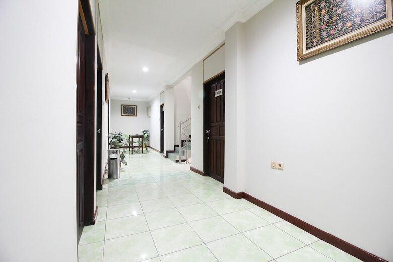 Hotel Spot On 2721 Wisma Dahlia