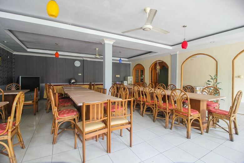 Hostal Spot On 2809 Hotel Yasmin
