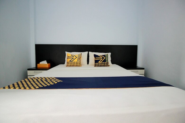 Hostal Spot On 2842 Hotel Rindu
