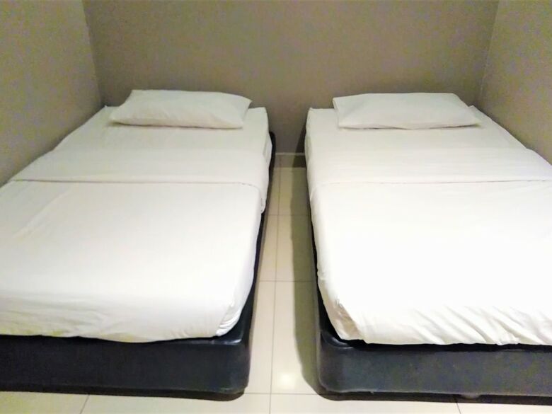 Hotel Oyo 89950 365 Nice Stay