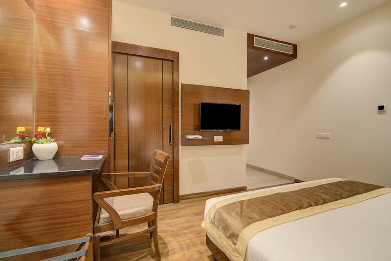 Hotel Amritara Sadka Amritsar
