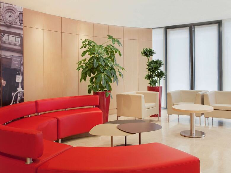 Hotel Ibis Paris Opera La Fayette