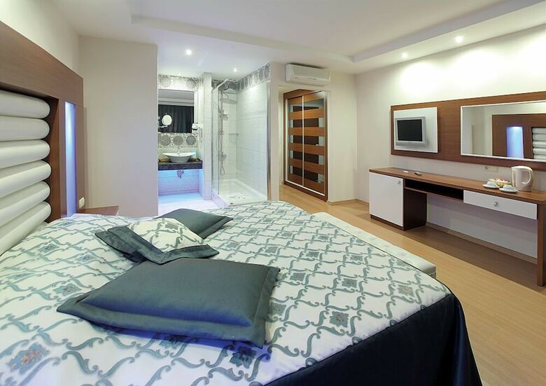 Oludeniz Beach Resort By Z Hotels