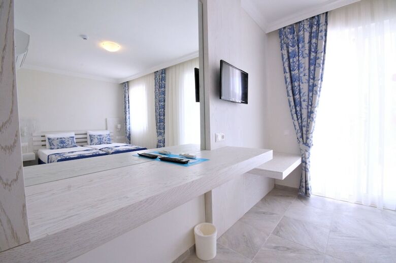 Oludeniz Beach Resort By Z Hotels