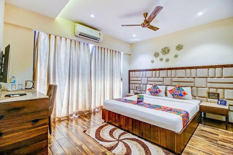 Supreme Grande By Hotel Sai Village