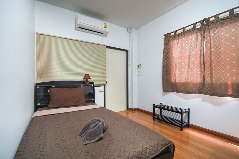 Hotel Oyo 836 Pk Residence