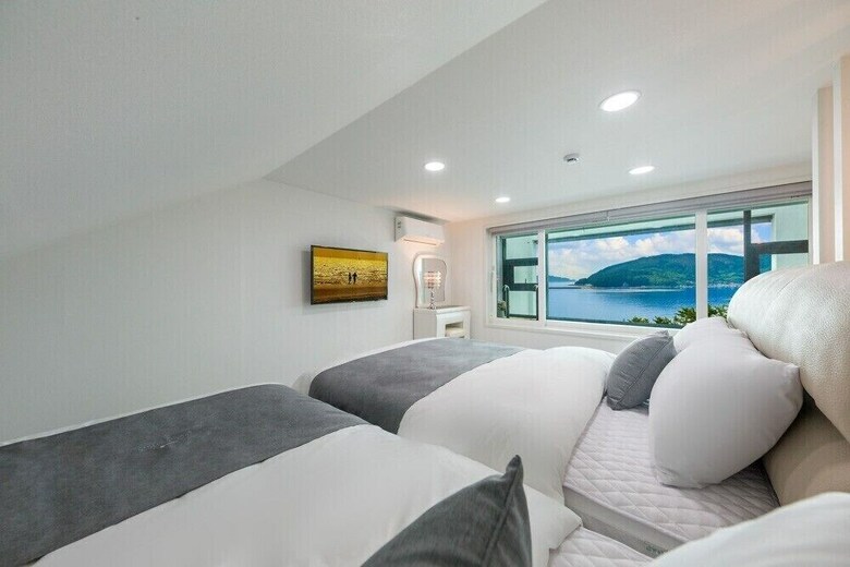 Arco Poolvilla Pension