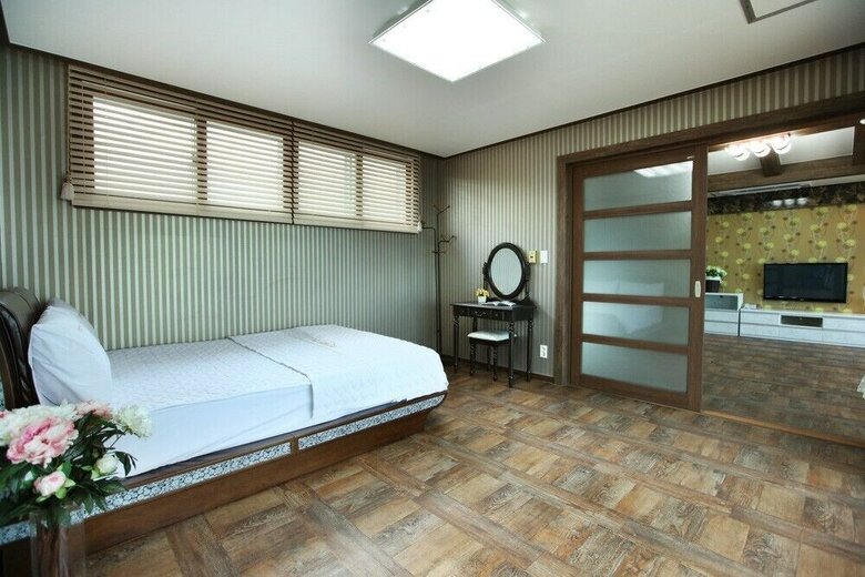 Sea Islend Pension
