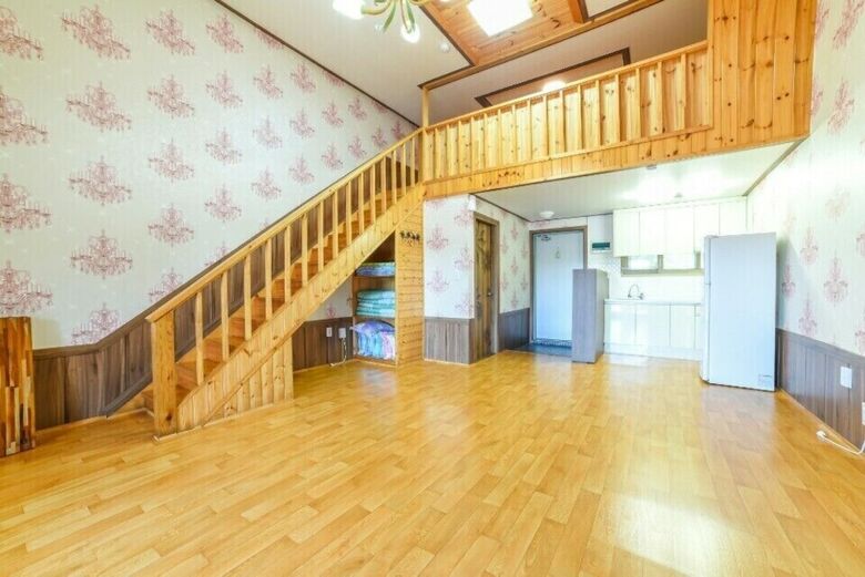 Sunshine Garden Pension