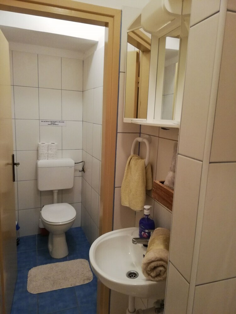 Hotel Axis City Center