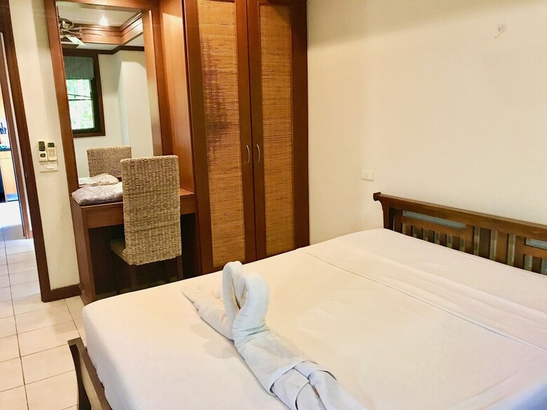 4 Bedroom Villa On Beachfront Resort Tg39