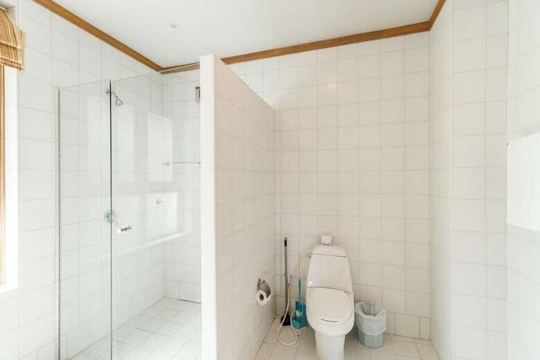 6 Bedroom Twin Villas On Beach Front Resort 11/12