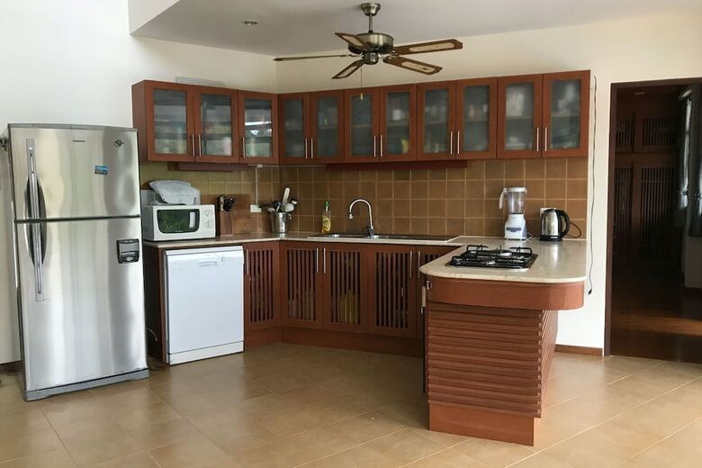 3 Bedroom Sea View Villa Santi 3018