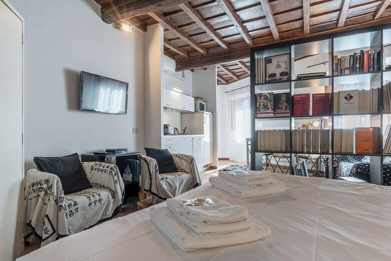 Apartamento Black&white - Fromhometorome