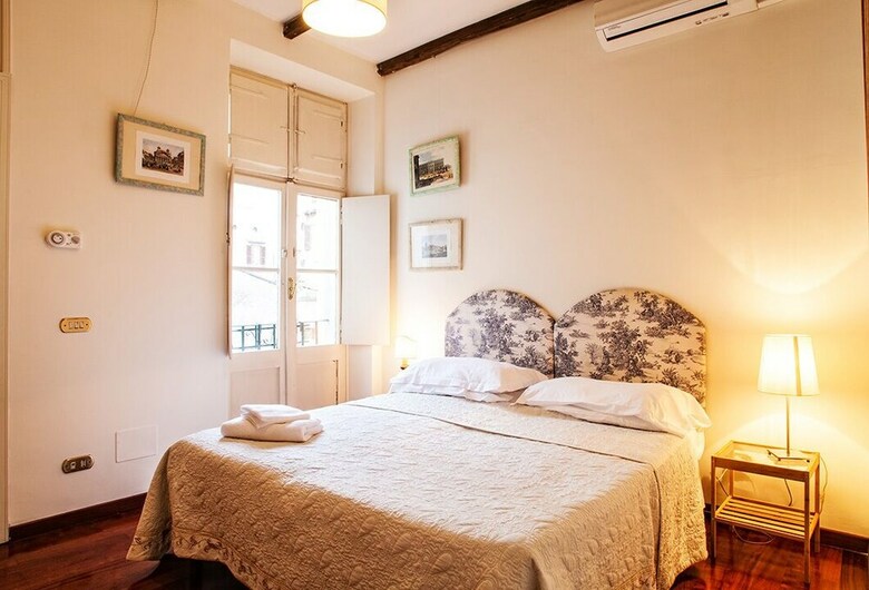 Apartamento Clock Terrace House - Fromhometorome