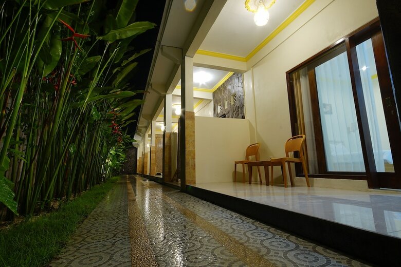 Bed & Breakfast Zam Zam Anjani Villa