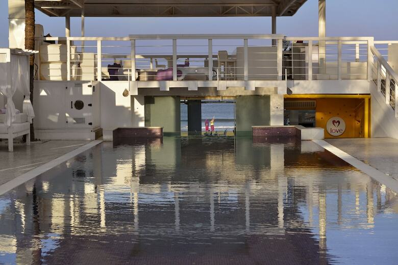 Hotel The Park Calangute Goa