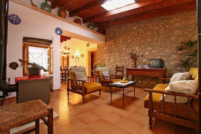 Villa - 4 Bedrooms With Pool - 103228