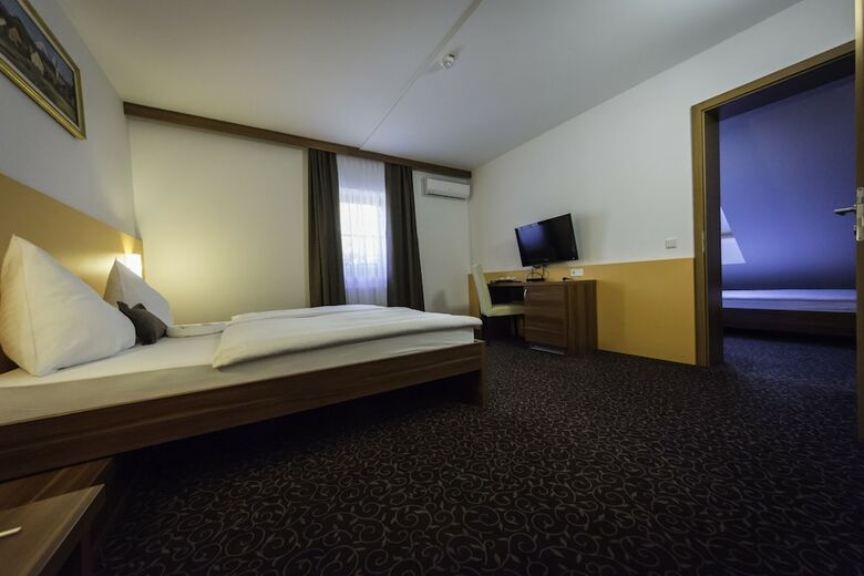 Hotel Guesthouse Vodnik
