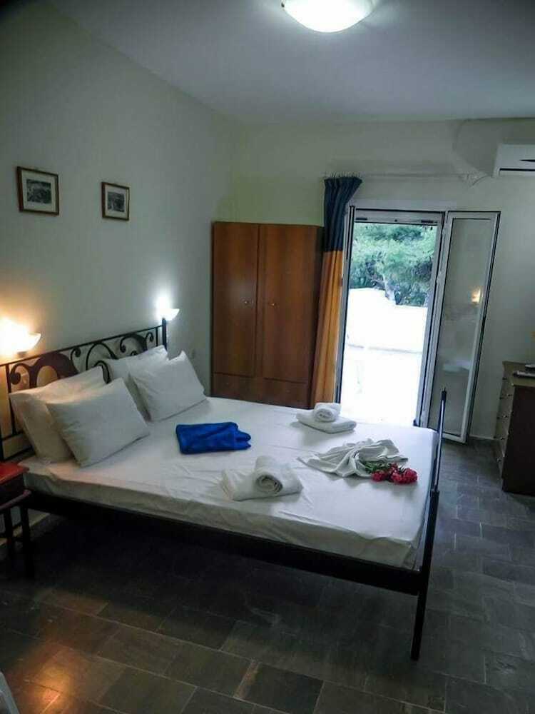Aparthotel Voula Ilias Studios