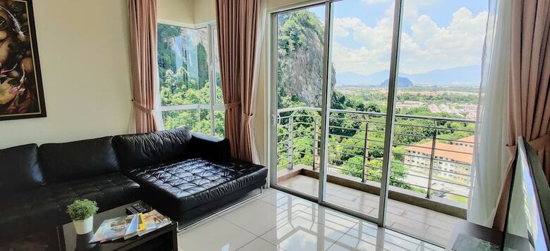 Hotel Suites At The Haven Lakeside By Plush