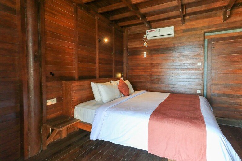 Hotel Waterside Inn Nusa Penida