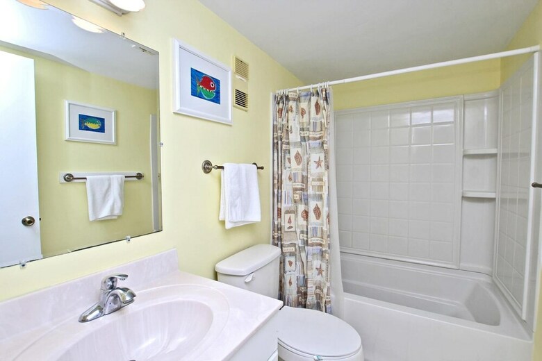 Island Shores By Youngs Suncoast