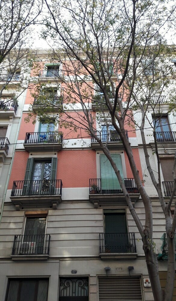 Apartamentos Sant Antoni Market