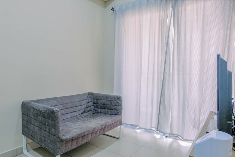 Minimalist And Simple 1br At Saveria Apartment
