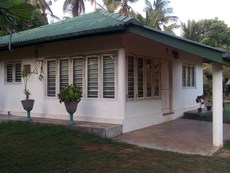 Hotel Xaviers Nila Villa