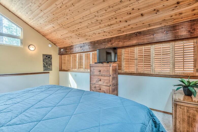Tamarack Lane 8 By Village Properties At Sunriver