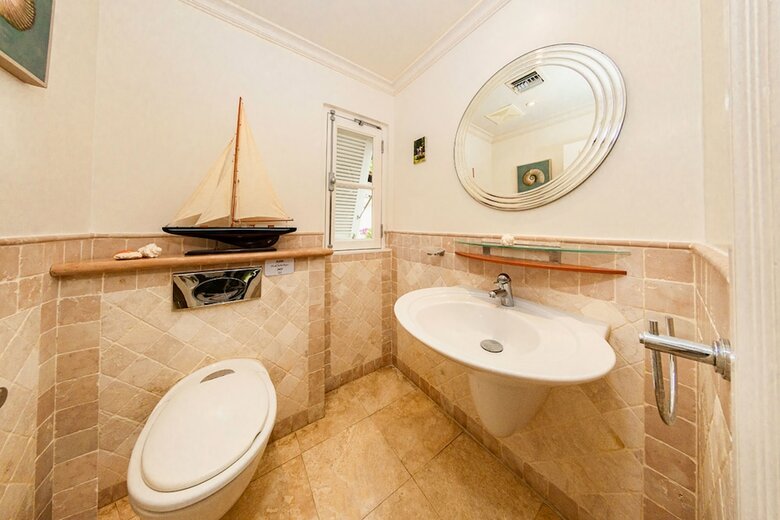 Schooner Bay 112 By Blue Sky Luxury
