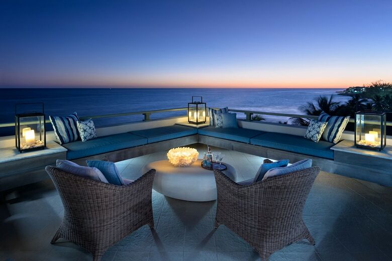 Hectors House Blue Sky Luxury