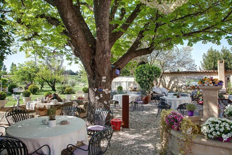 Hotel B&B Le Mas Du Grand Jonquier