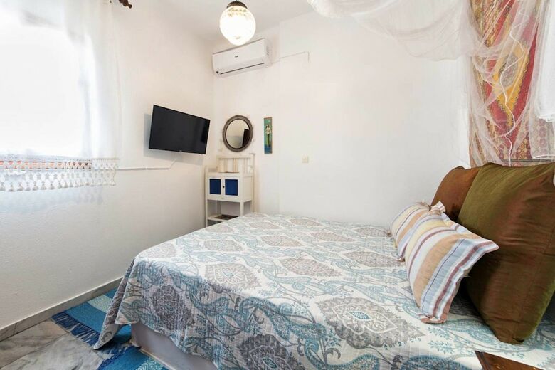 Ricos Two Bedroom Apartment - Naoussa Paros
