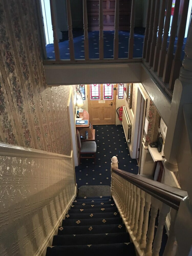 Hotel Hillcrest Guest House
