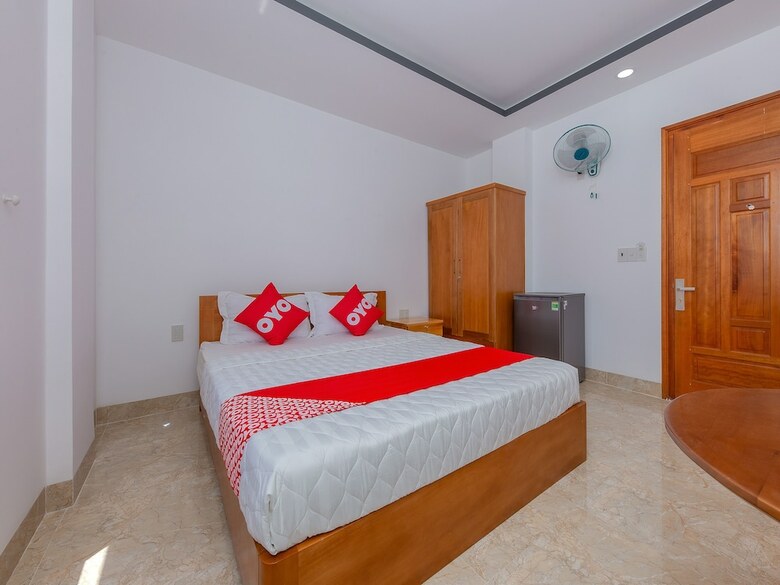 Hotel Oyo 1018 Cong Thanh Gold Apartment