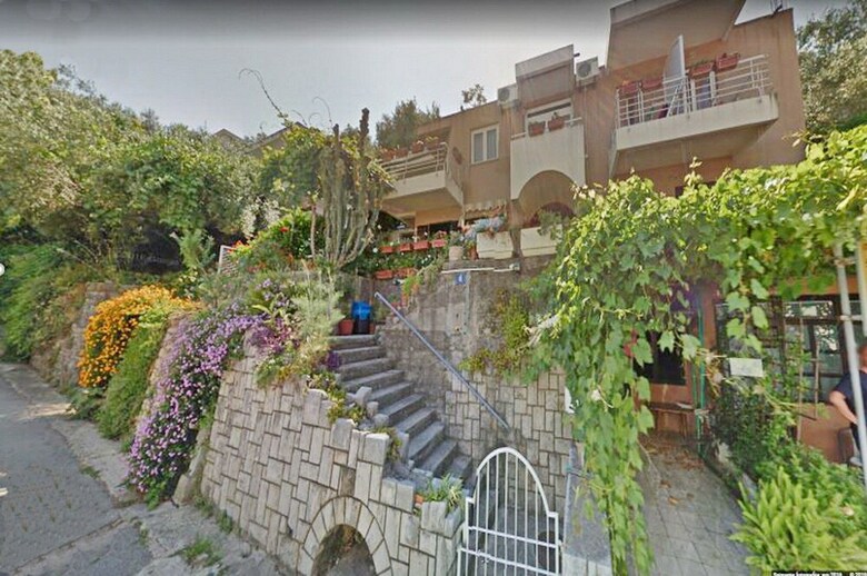 Harasho Four Bed Apartment, Budva City Center