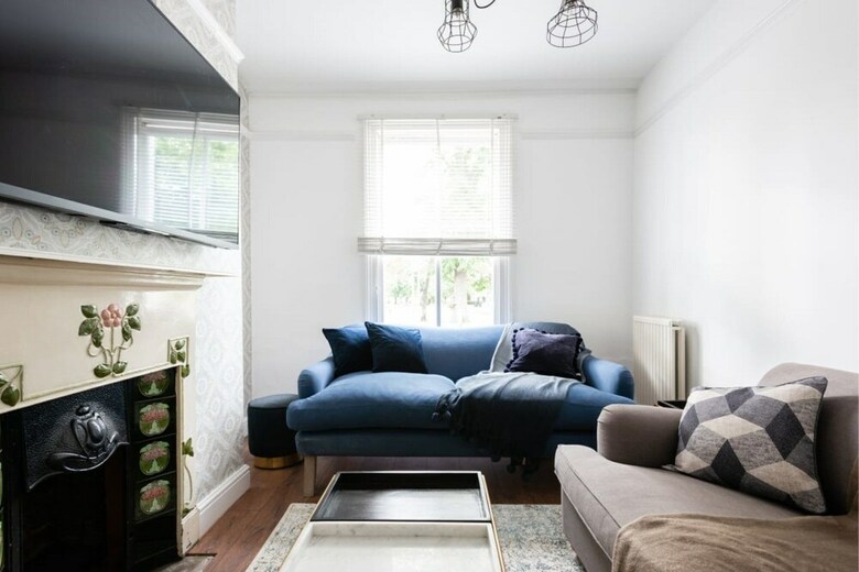 The Emmanuel Orchard - Central 4bdr Home With Parking